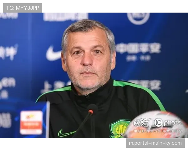 里尔门将位置人员短缺，热内西奥赛前强调建立自信重要性